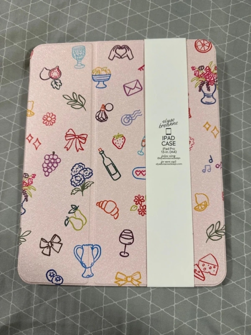 iPad Pro 13-inch (M4) case with pencil holder